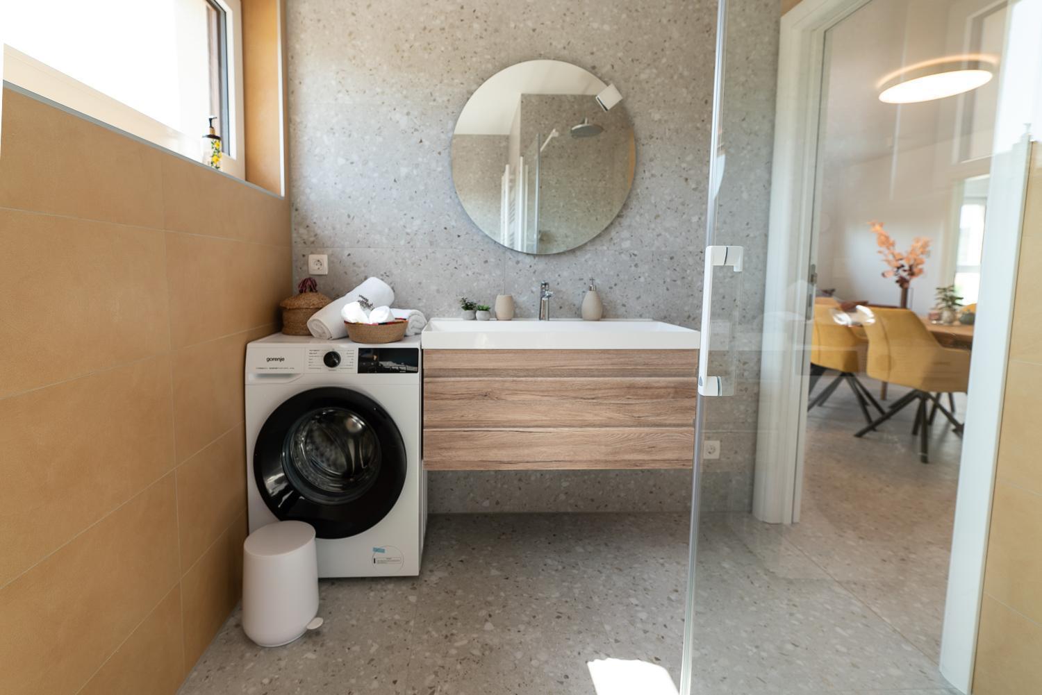 Apartments Kras 24 With Pool Сежана Екстер'єр фото